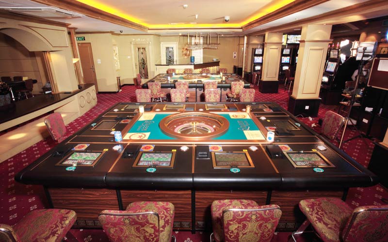 Versaces Club